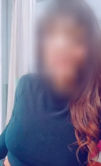 Nele, 33