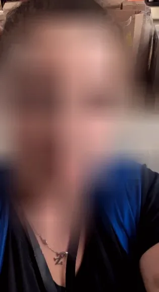 Pia, 30