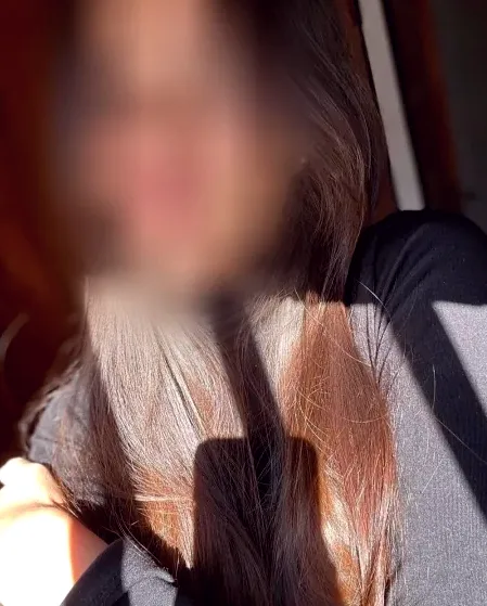 Sarah, 32