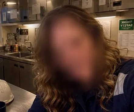 Vivien, 39