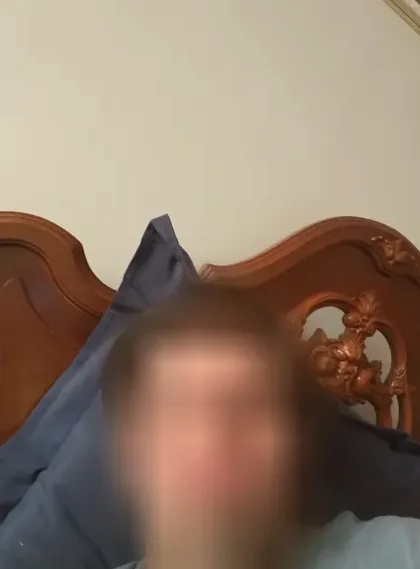 Vivien, 24